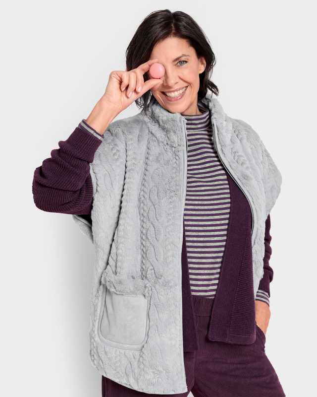 Плюшевый жилет с двухсторонней молнией